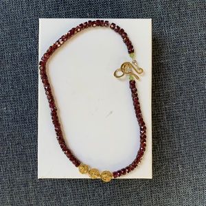 Garnet and gold beaded necklace